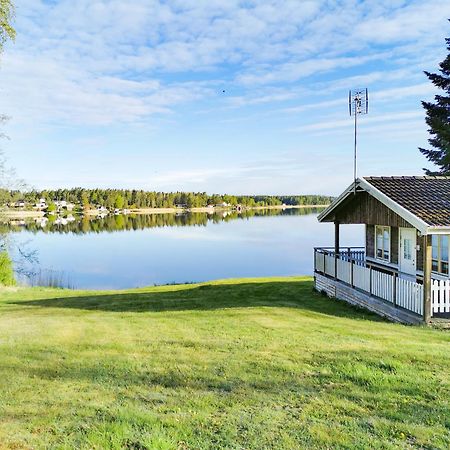 Kristinehamn Herrgardscamping & Stugor Luaran gambar